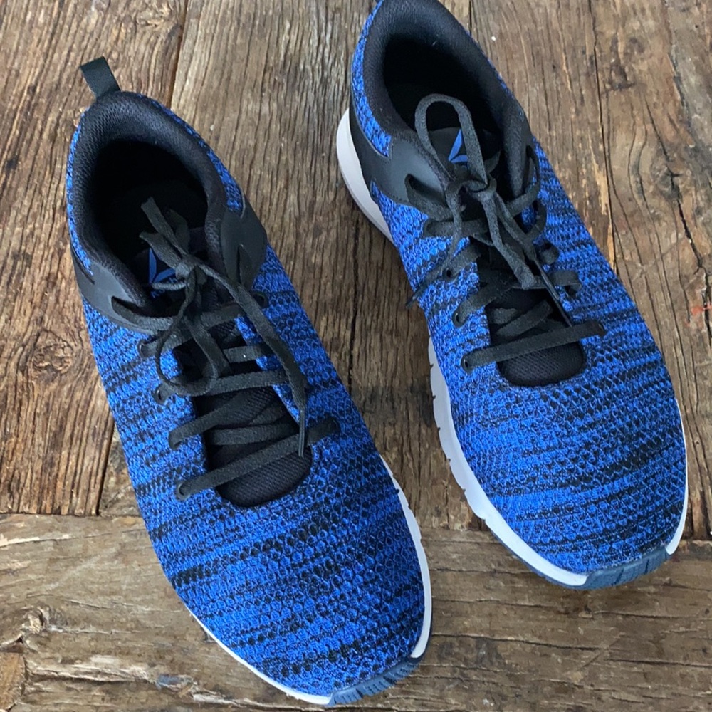 Reebok Print Lux Black Blue Sneakers - Picture 2 of 5